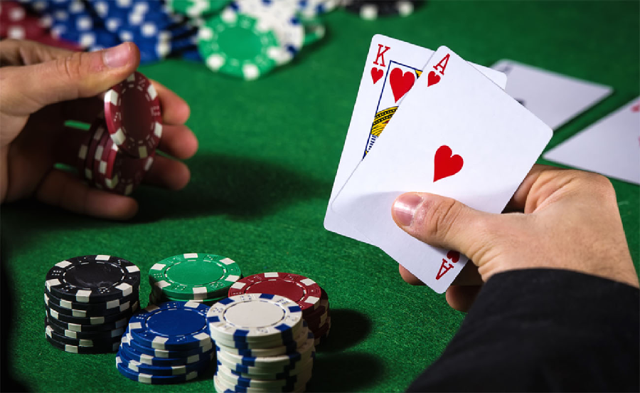 How to calculate your win percentage? Learn poker probability here
